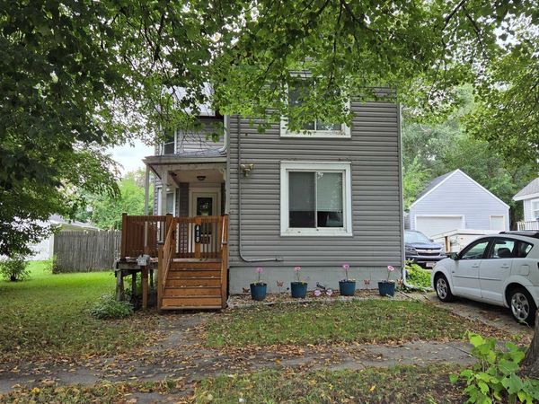 418 S Academy Street, Janesville, WI 53548