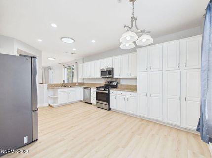 10443 Summershade Lane, Reno, NV 89521 Photo