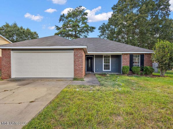 415 Riverbend Drive, Byram, MS 39272