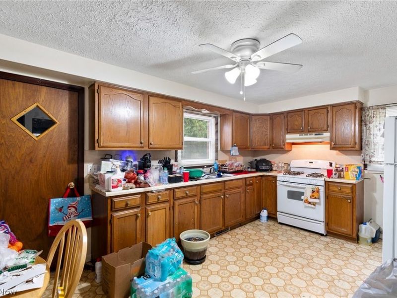 2337 38th Street NW, Canton, OH 44709 Photo 23