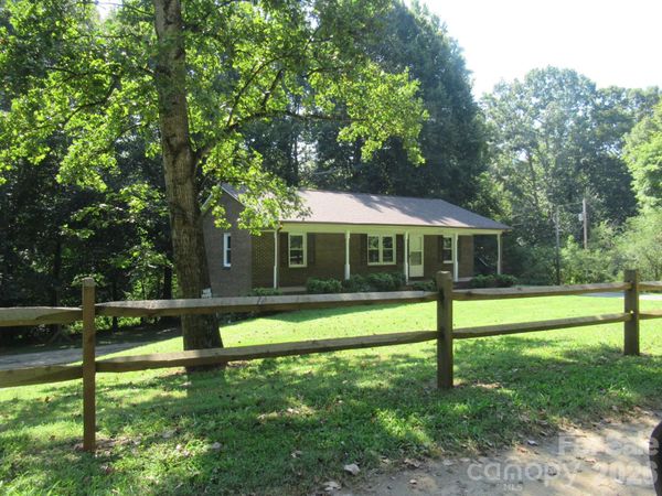 1809 S Industrial Park Road, Lincolnton, NC 28092