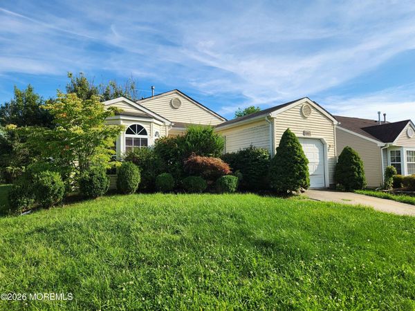 102 Danbury Drive, Little Egg Harbor, NJ 08087