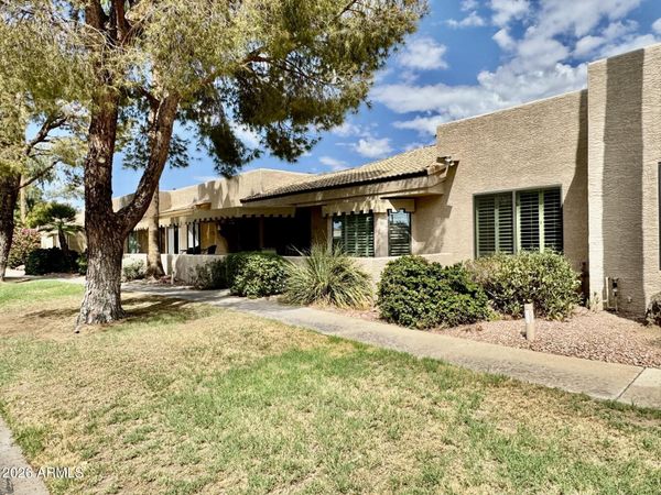 14300 W BELL Road, Unit 211, Surprise, AZ 85374
