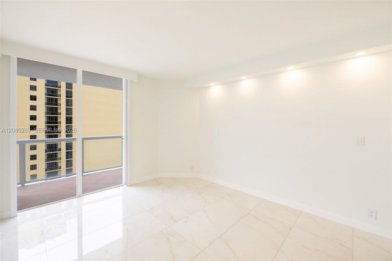 16425 Collins Ave , Unit 2311, Sunny Isles Beach, FL 33160 Photo