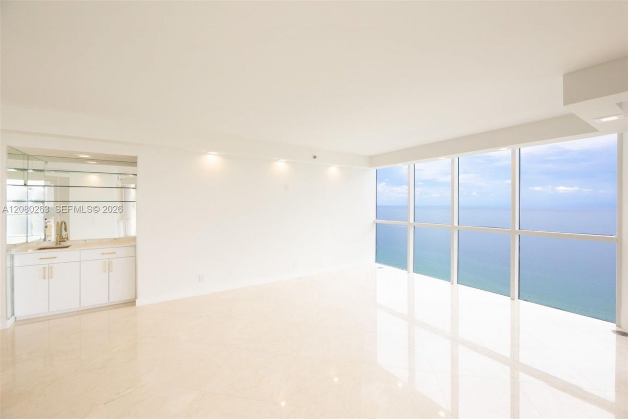 16425 Collins Ave , Unit 2311, Sunny Isles Beach, FL 33160 Photo