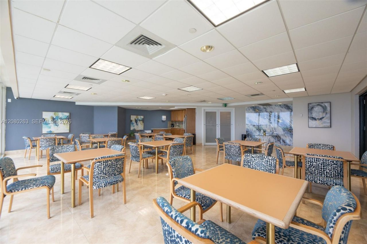 16425 Collins Ave , Unit 2311, Sunny Isles Beach, FL 33160 Photo