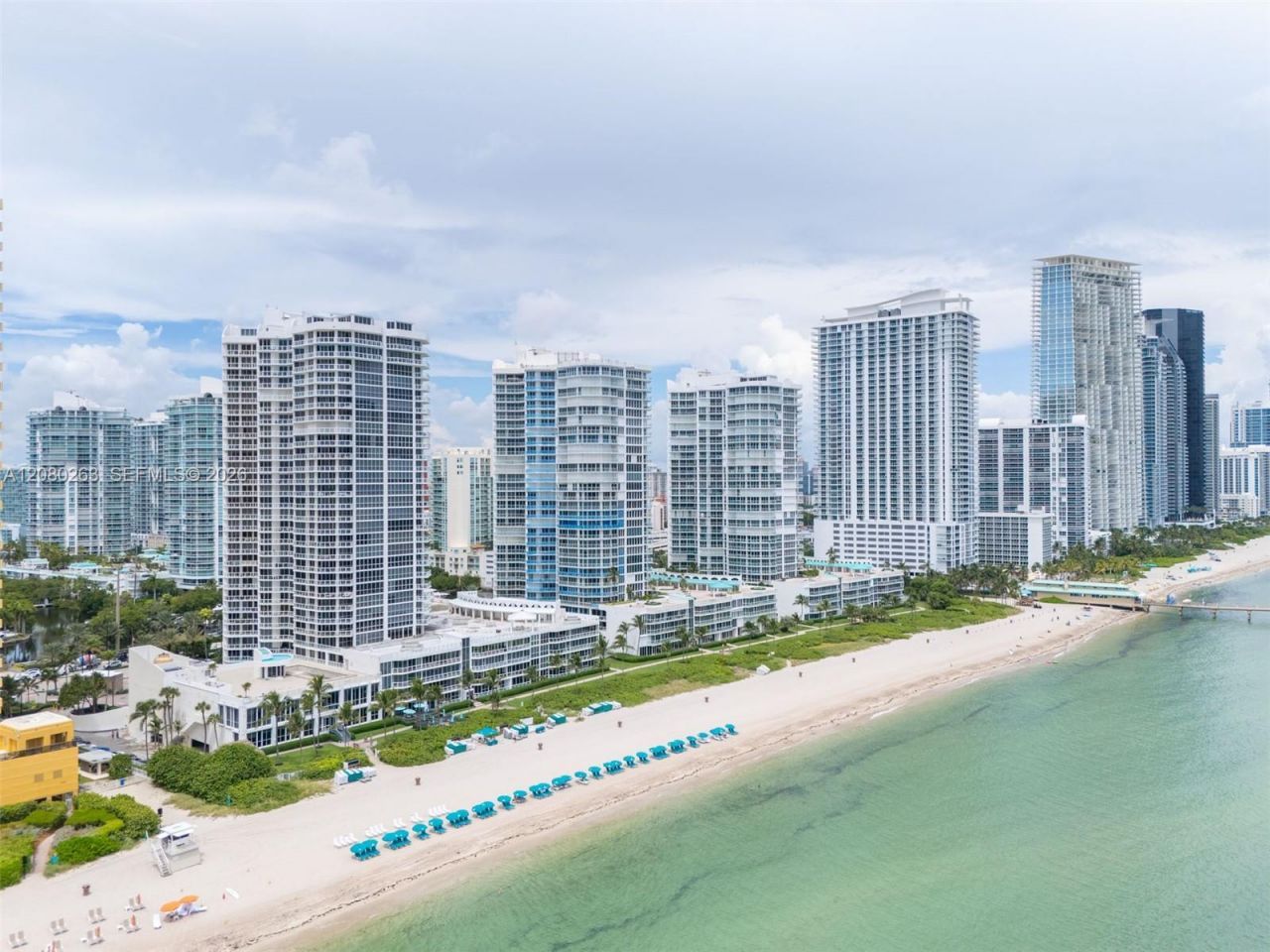 16425 Collins Ave , Unit 2311, Sunny Isles Beach, FL 33160 Photo
