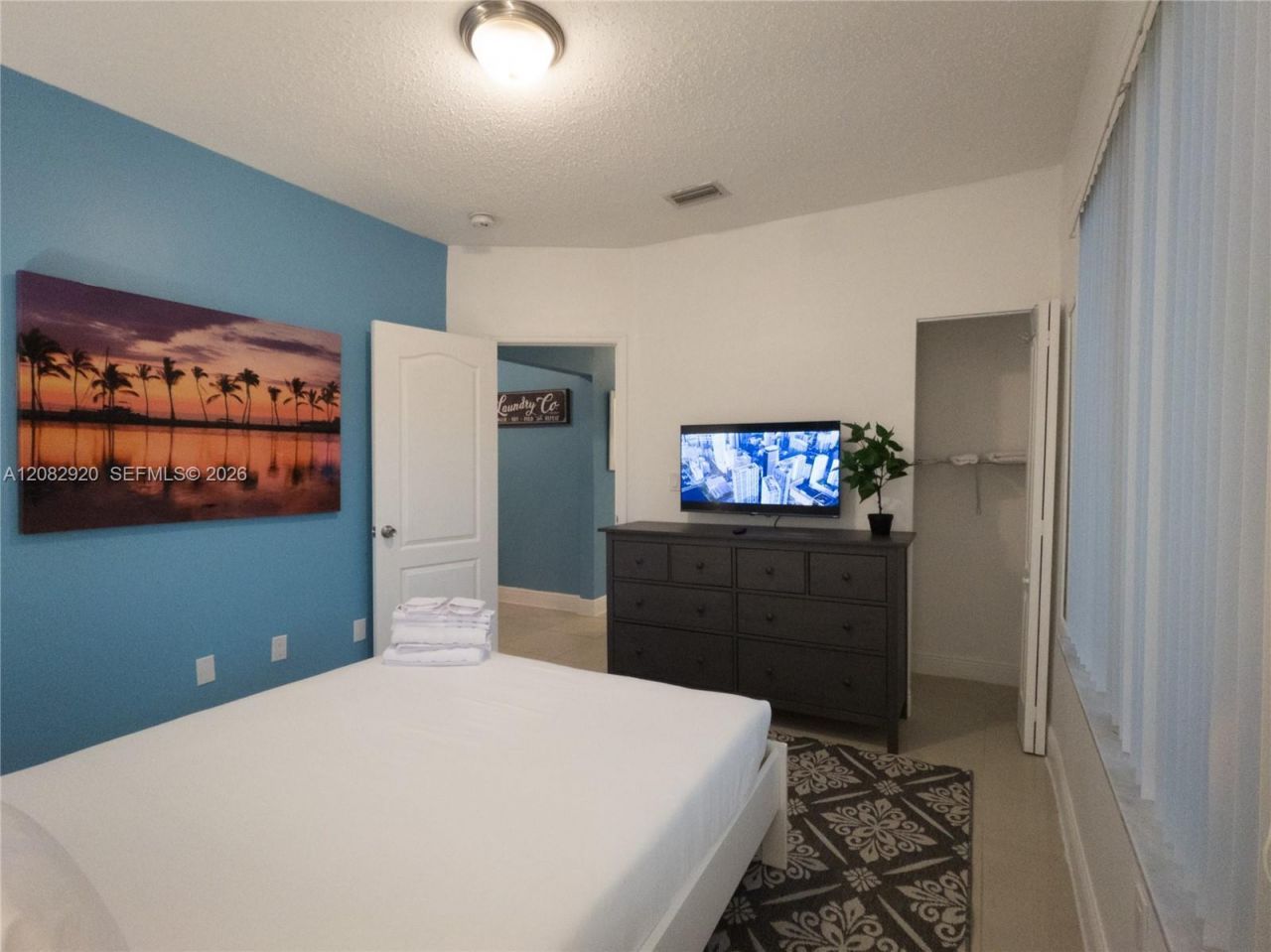 1459 NW 2nd St , Miami, FL 33125 Photo