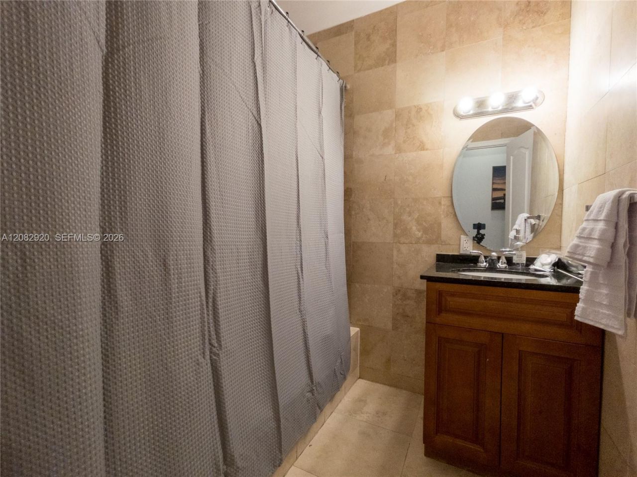 1459 NW 2nd St , Miami, FL 33125 Photo