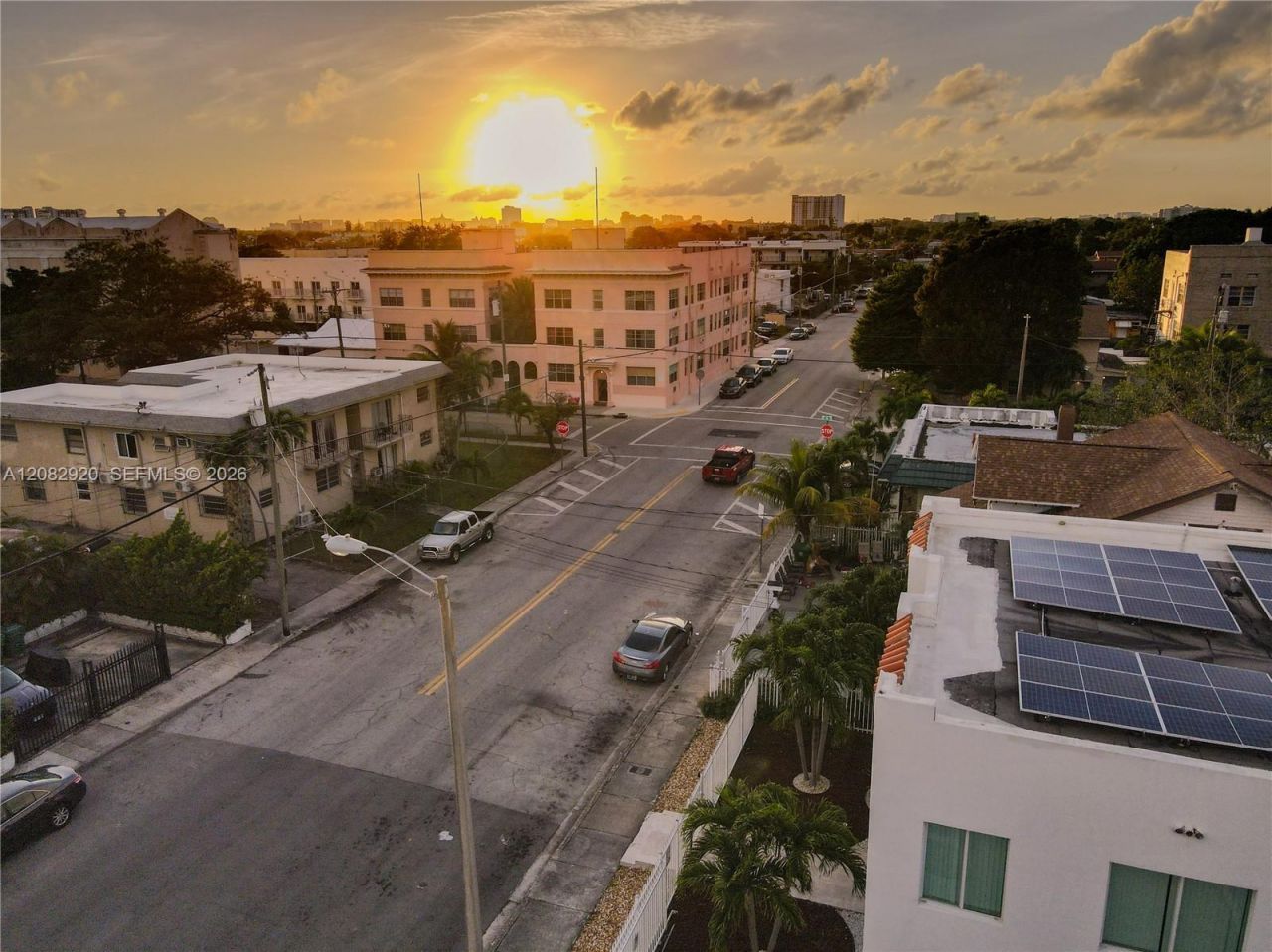 1459 NW 2nd St , Miami, FL 33125 Photo