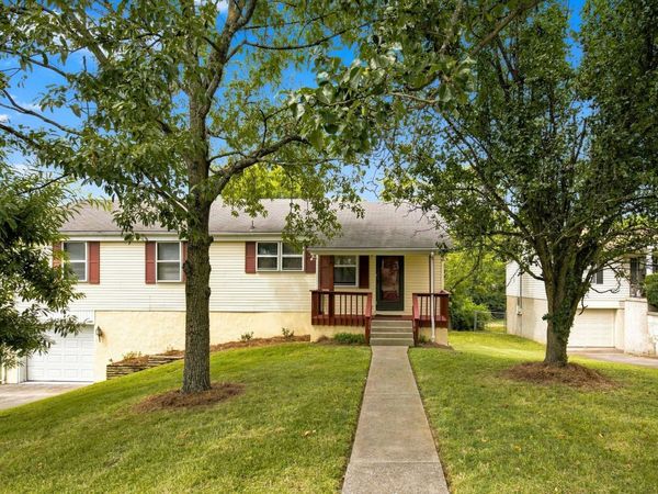 2825 Airwood Dr , Nashville, TN 37214