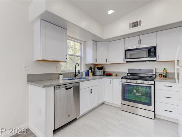 520 Arrowhead Trail, Unit 322, Henderson, NV 89015