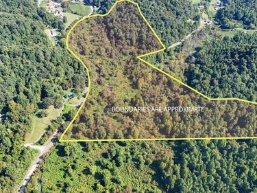 9999 Dora Clark Branch Rd Road, Flat Lick, KY 40935