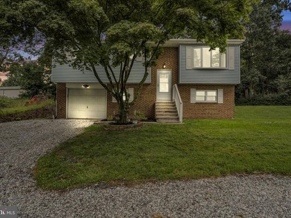 810 STEVENS ROAD, YORK HAVEN, PA 17370