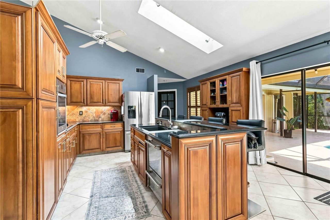 902 Drakeswood Court, Sarasota, FL 34232 Photo