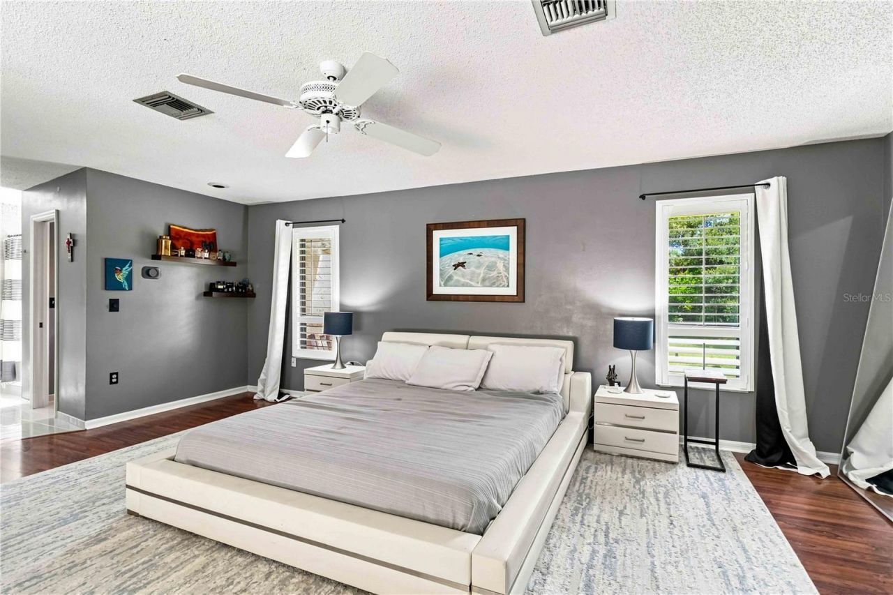902 Drakeswood Court, Sarasota, FL 34232 Photo