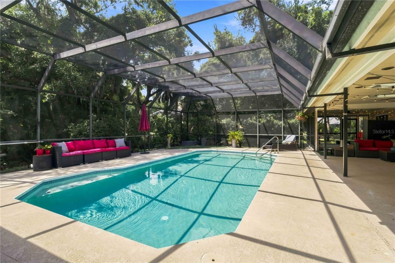 902 Drakeswood Court, Sarasota, FL 34232 Photo