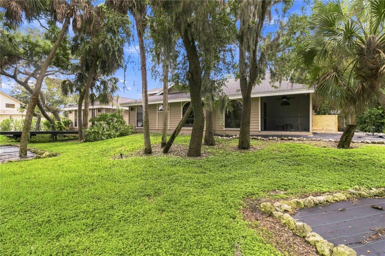 902 Drakeswood Court, Sarasota, FL 34232 Photo