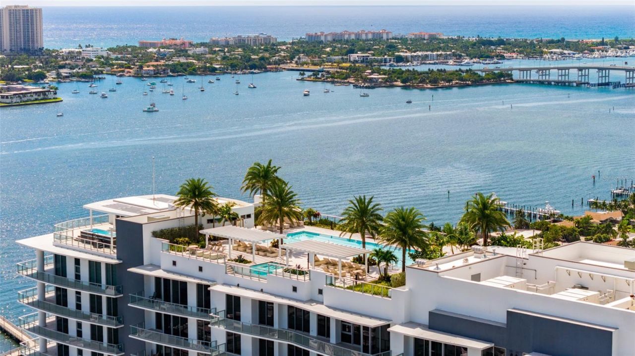 220 Lake Shore Drive, Unit 704, Lake Park, FL 33403 Photo