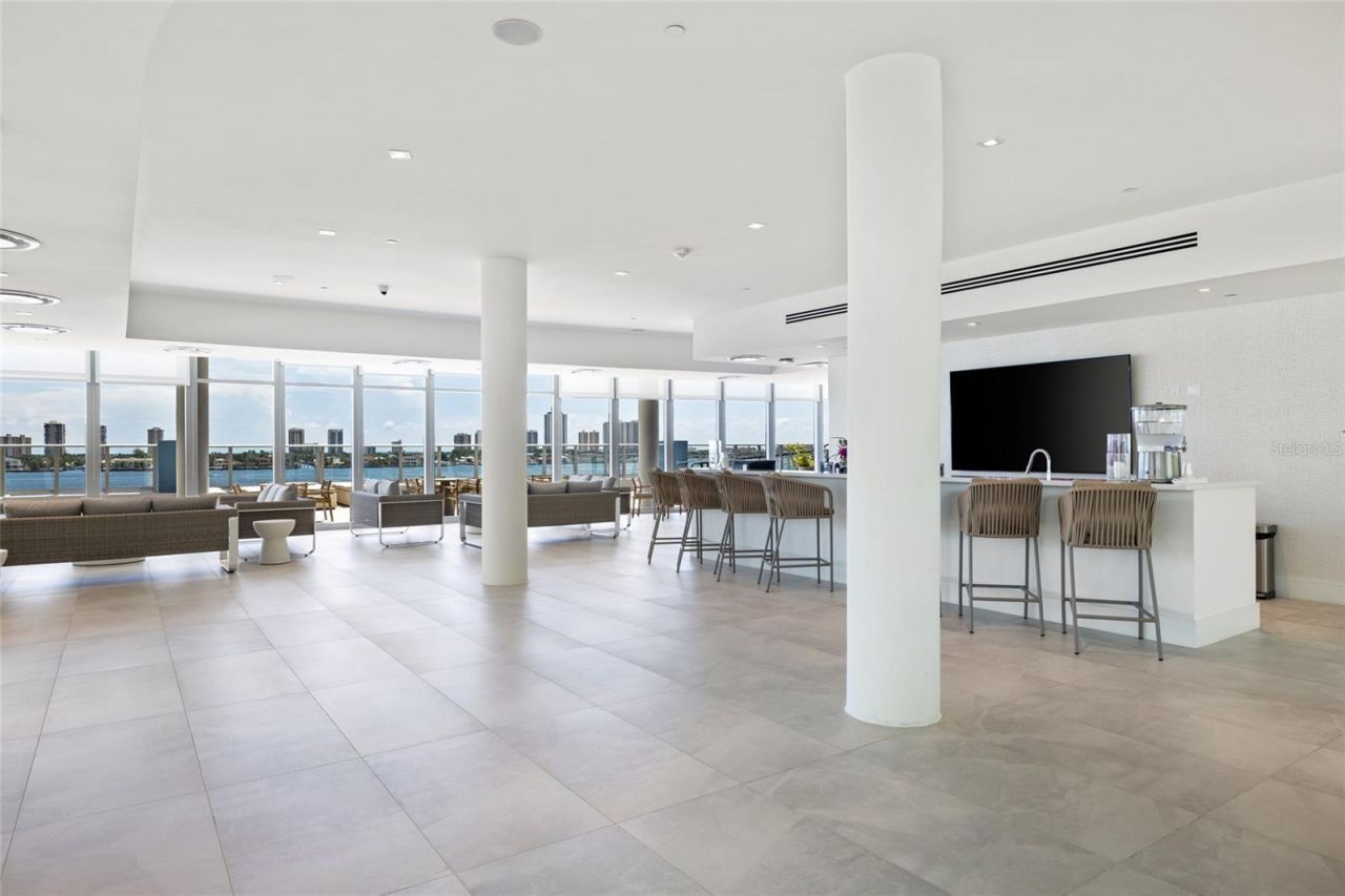 220 Lake Shore Drive, Unit 704, Lake Park, FL 33403 Photo