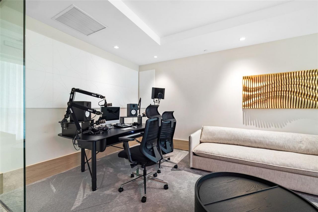 220 Lake Shore Drive, Unit 704, Lake Park, FL 33403 Photo