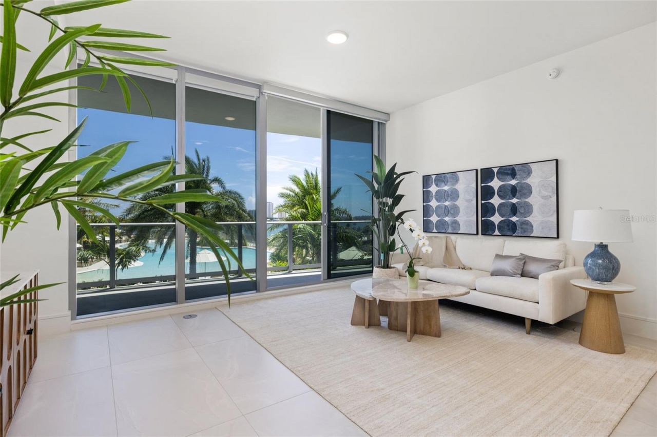 220 Lake Shore Drive, Unit 704, Lake Park, FL 33403 Photo