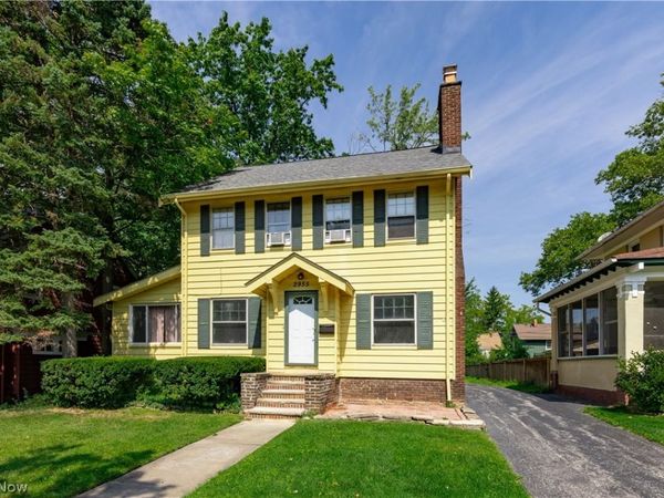 2955 Essex Road , Cleveland Heights, OH 44118