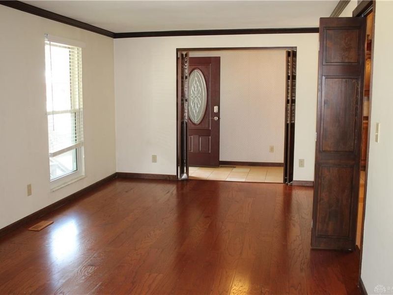 4966 Longford Road, Huber Heights, OH 45424 Photo 10