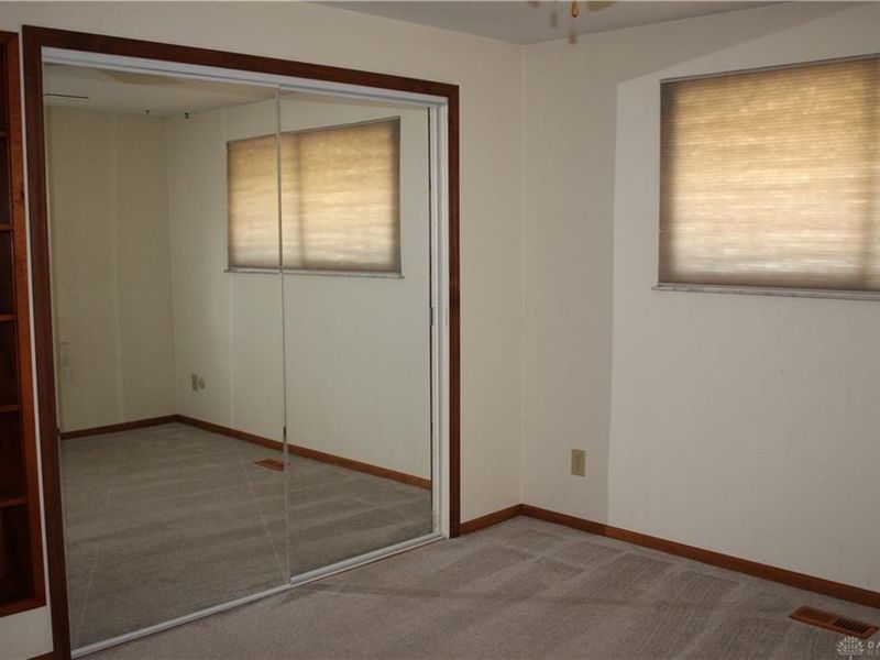 4966 Longford Road, Huber Heights, OH 45424 Photo 35