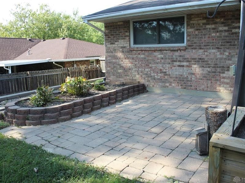 4966 Longford Road, Huber Heights, OH 45424 Photo 80