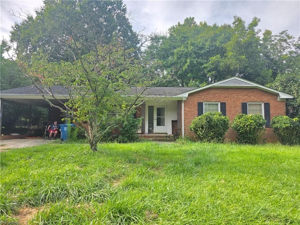 810 Sherrilwood Drive , Greensboro, NC 27406