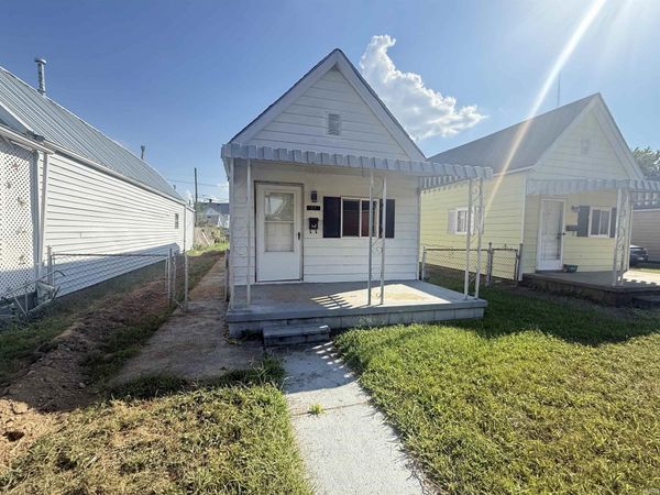 27 E Morgan Avenue, Evansville, IN 47711
