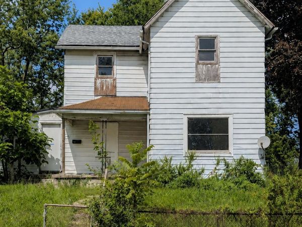 725 E Vine Street, Lima, OH 45804
