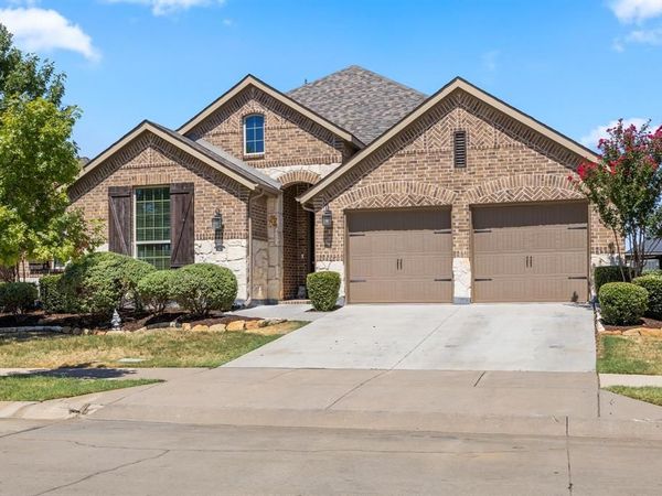 9901 Trinity Drive , Little Elm, TX 75068