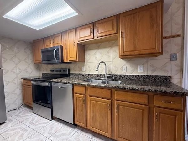 12802 Midway Road , Unit 2016, Dallas, TX 75244