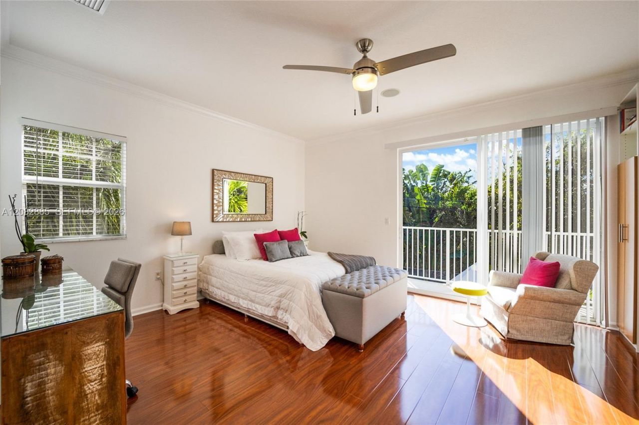 2656 NE 30th Pl, Fort Lauderdale, FL 33306 Photo