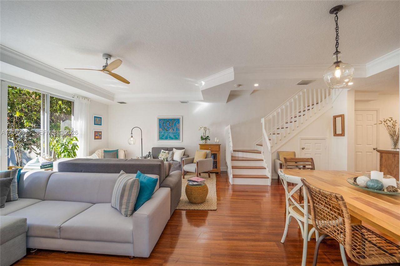 2656 NE 30th Pl, Fort Lauderdale, FL 33306 Photo