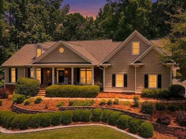 2372 Habersham Drive SW, Marietta, GA 30064