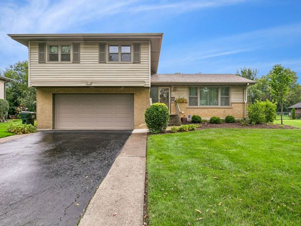 18113 Los Angeles Avenue , Homewood, IL 60430