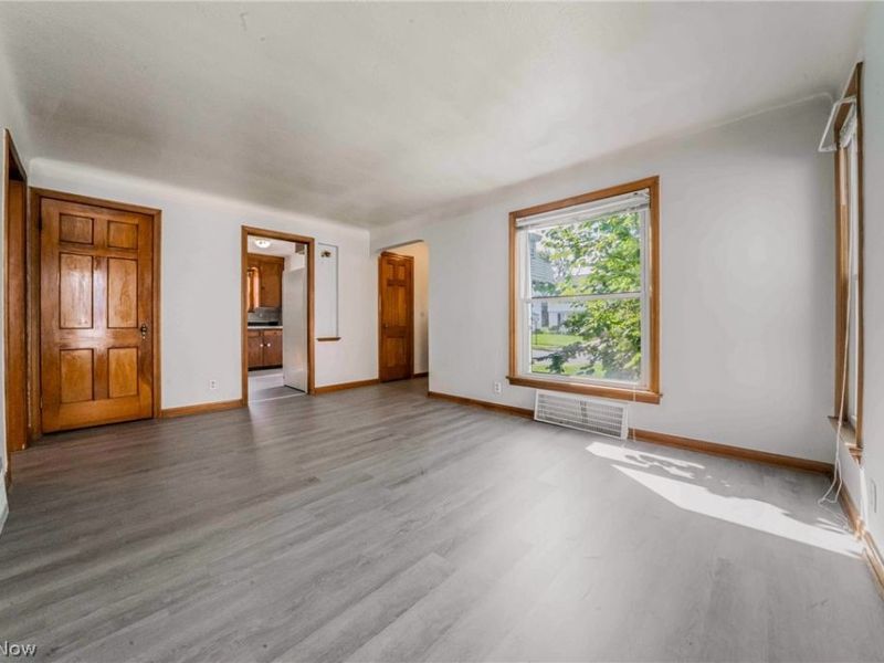 9107 S Highland Avenue, Garfield Heights, OH 44125 Photo 6