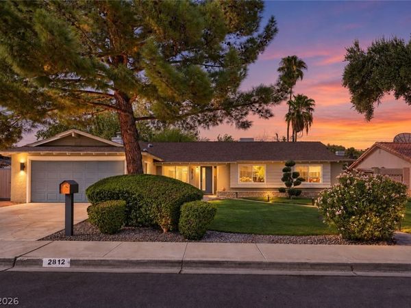 2812 Burton Avenue, Las Vegas, NV 89102