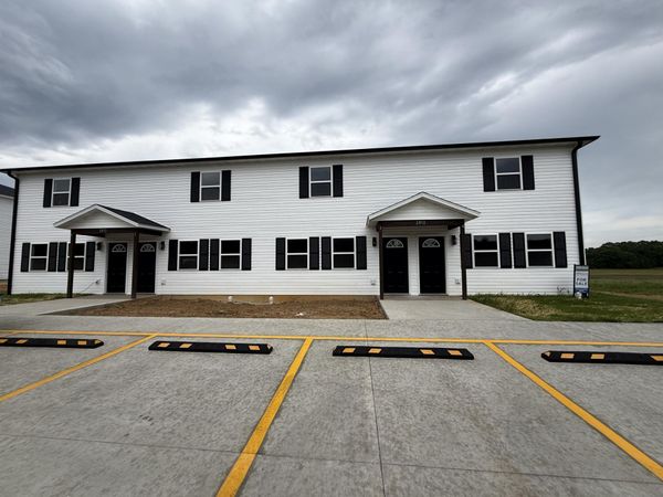 2812/2814 Burke Avenue, West Plains, MO 65775