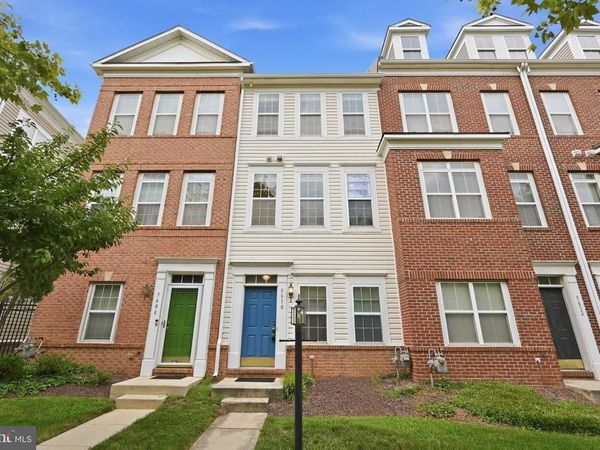 5610 CAPITAL GATEWAY DRIVE, SUITLAND, MD 20746
