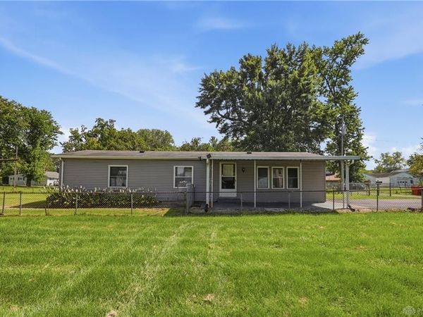 4748 Walker Street, Springfield, OH 45505