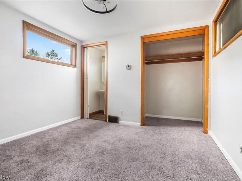 834 Devine Street, Alliance, OH 44601 Photo 13