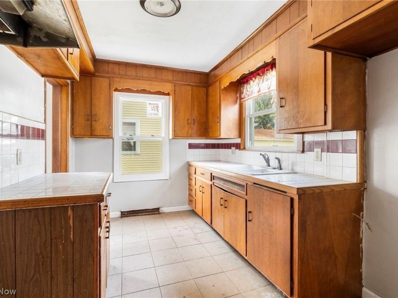 834 Devine Street, Alliance, OH 44601 Photo 15
