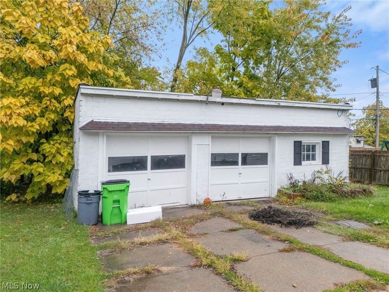 834 Devine Street, Alliance, OH 44601 Photo 5