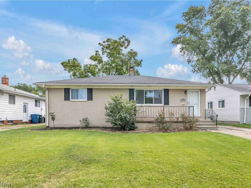 325 Thelma Drive, Sheffield Lake, OH 44054 Photo 1