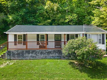 16202 16202 State Highway 200 , Monticello, KY 42633