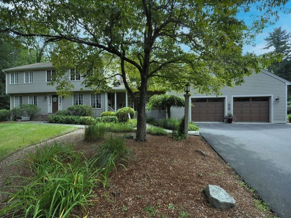 34 River Rd, East Bridgewater, MA 02333